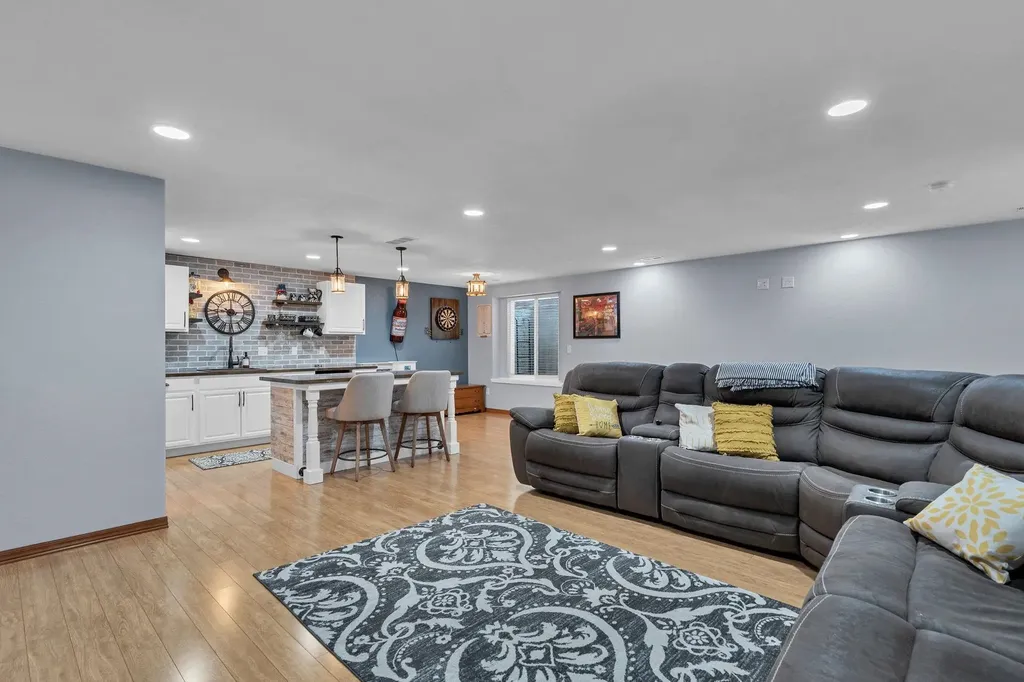 2723 E Fairchild Court Park City KS 67219