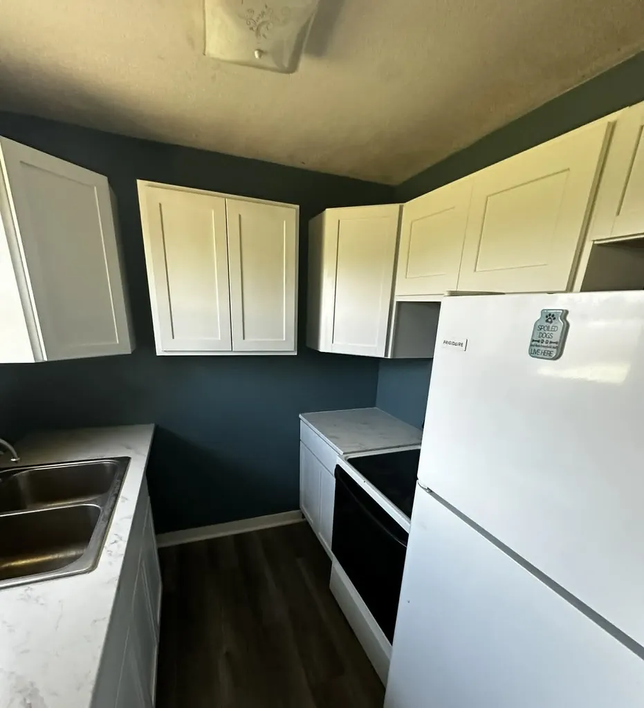 2334 S Greenwood Street Wichita KS 67211