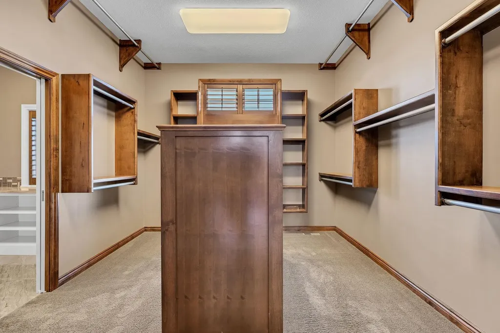 10635 E Glengate Circle Wichita KS 67206