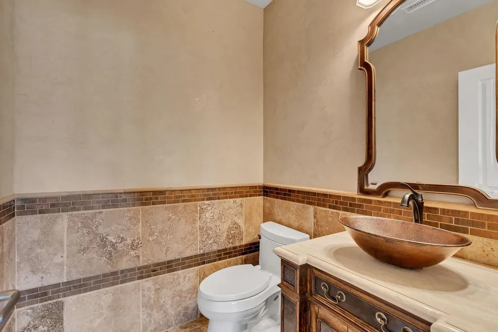 10635 E Glengate Circle Wichita KS 67206