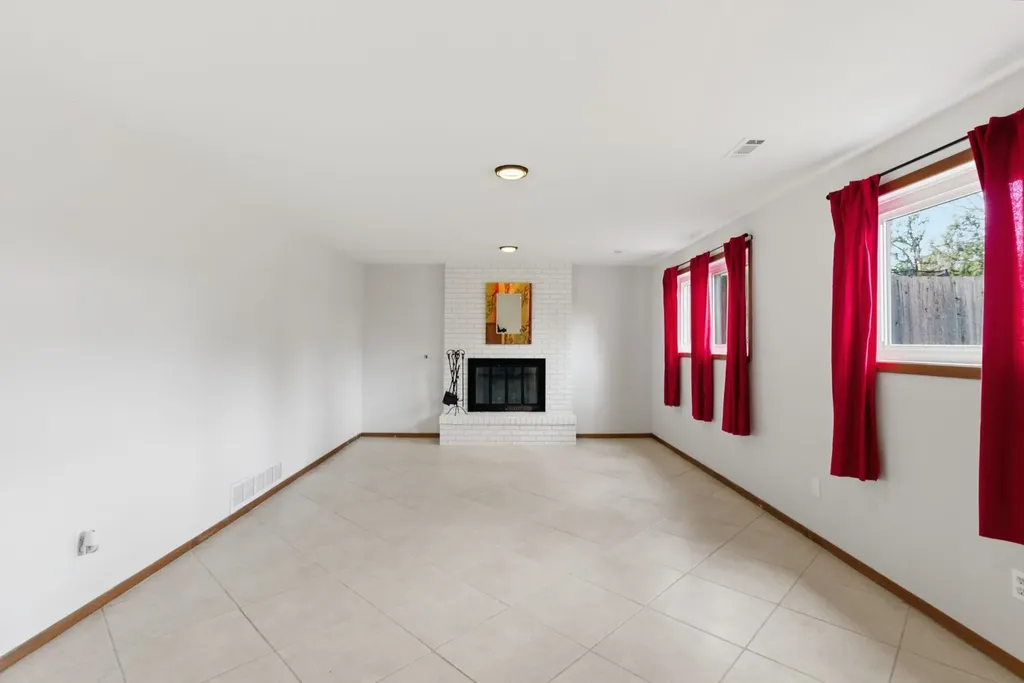 7416 E Pagent Lane Wichita KS 67206