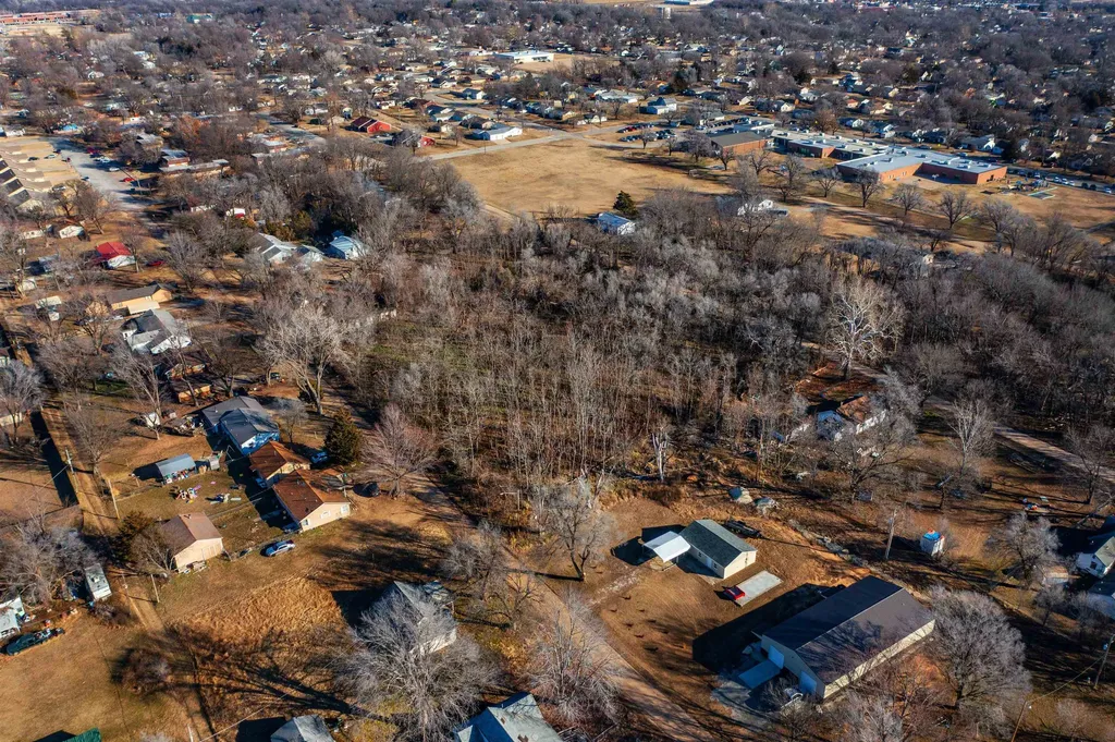 1126 N 13th Street Arkansas City KS 67005