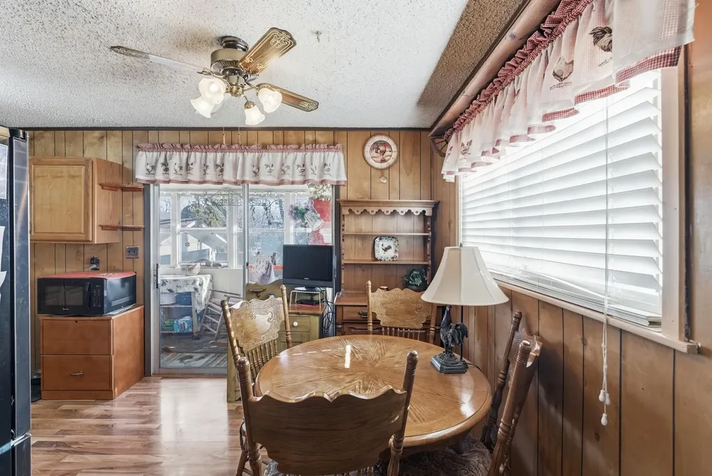 3054 S Gordon Avenue Wichita KS 67217