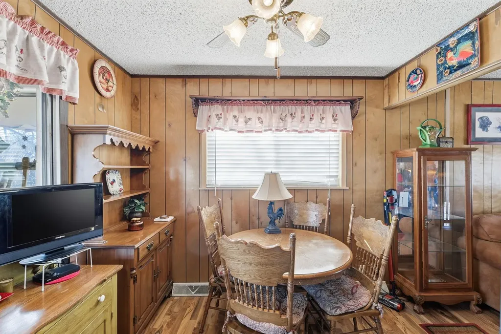 3054 S Gordon Avenue Wichita KS 67217