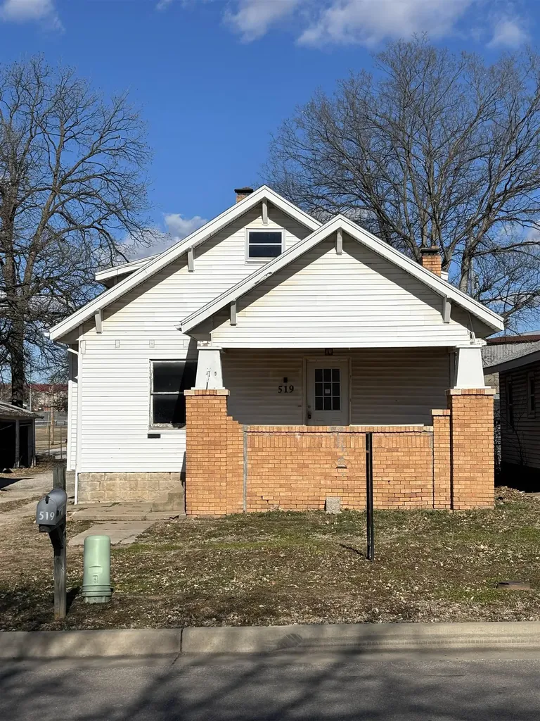 519 E Harvey Avenue Wellington KS 67152