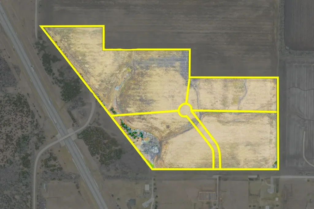 Lot 4 N Mills Estates Andover KS 67002