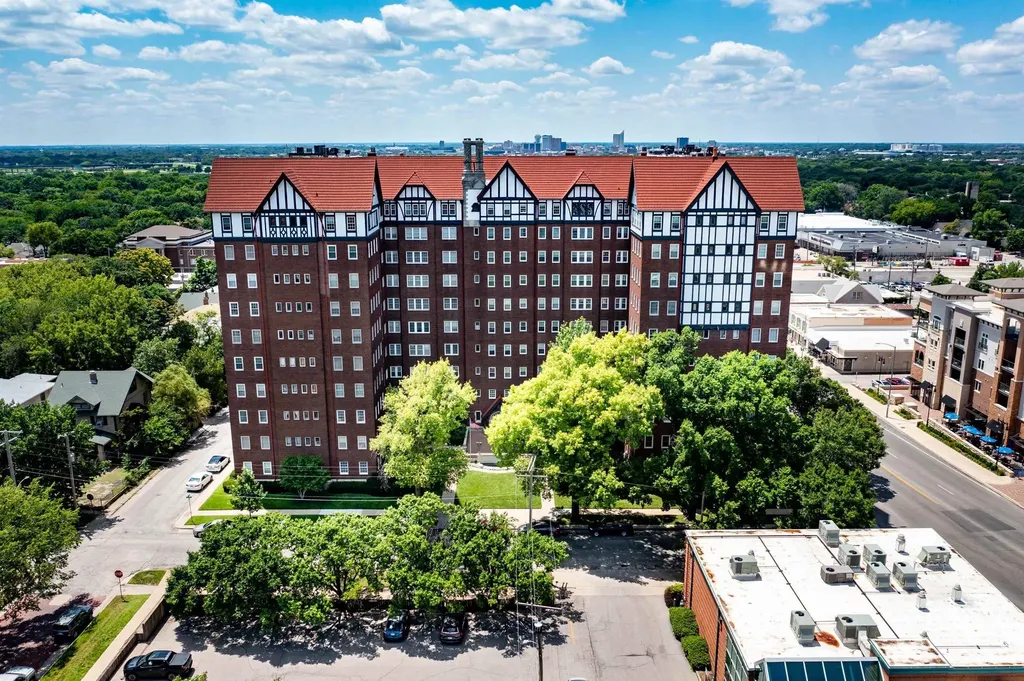 115 S Rutan Avenue Wichita KS 67218