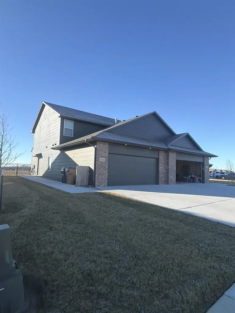 16555-16557 W Lynndale Street Goddard KS 67052