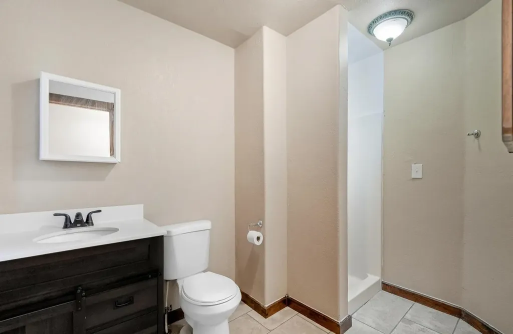 131 S Prospect Avenue Clearwater KS 67026-2601