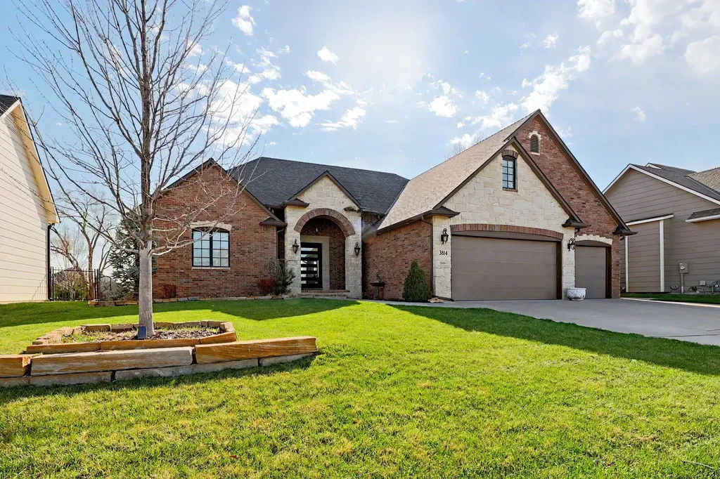 3814 N Lily Maize KS 67101