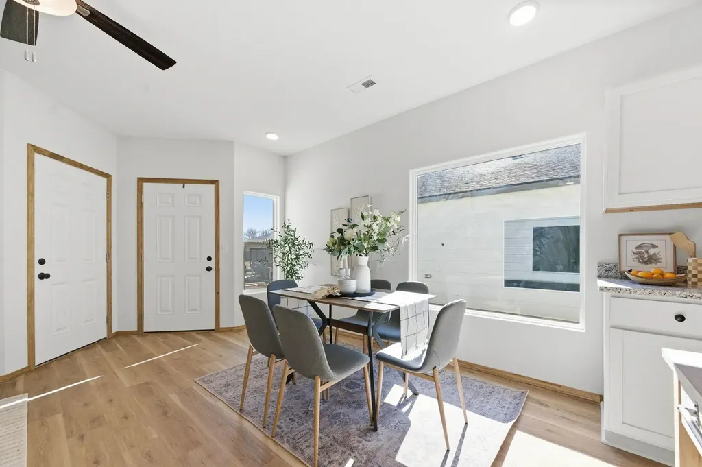 1727 N Main Street Rose Hill KS 67133