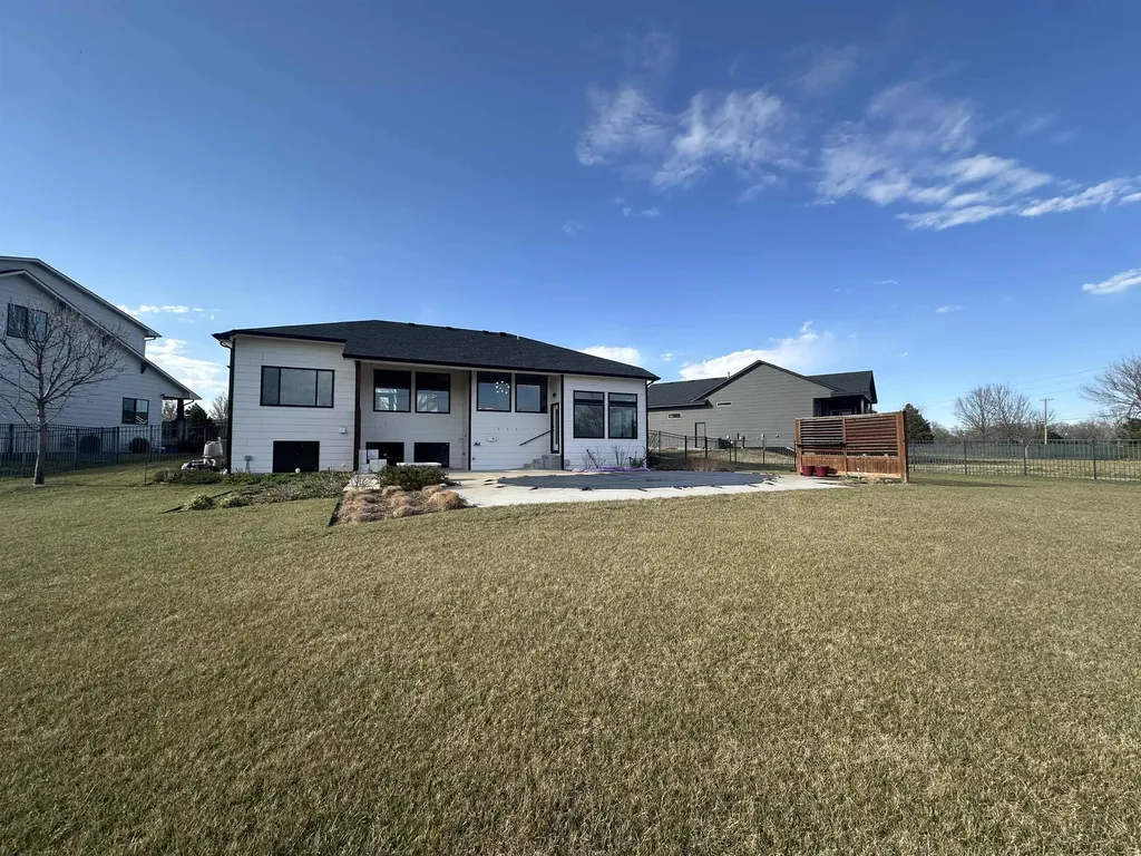2614 W 58th Court N Wichita KS 67204