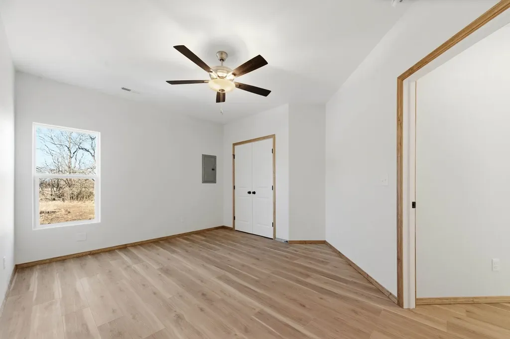 1725 N Main Street Rose Hill KS 67133