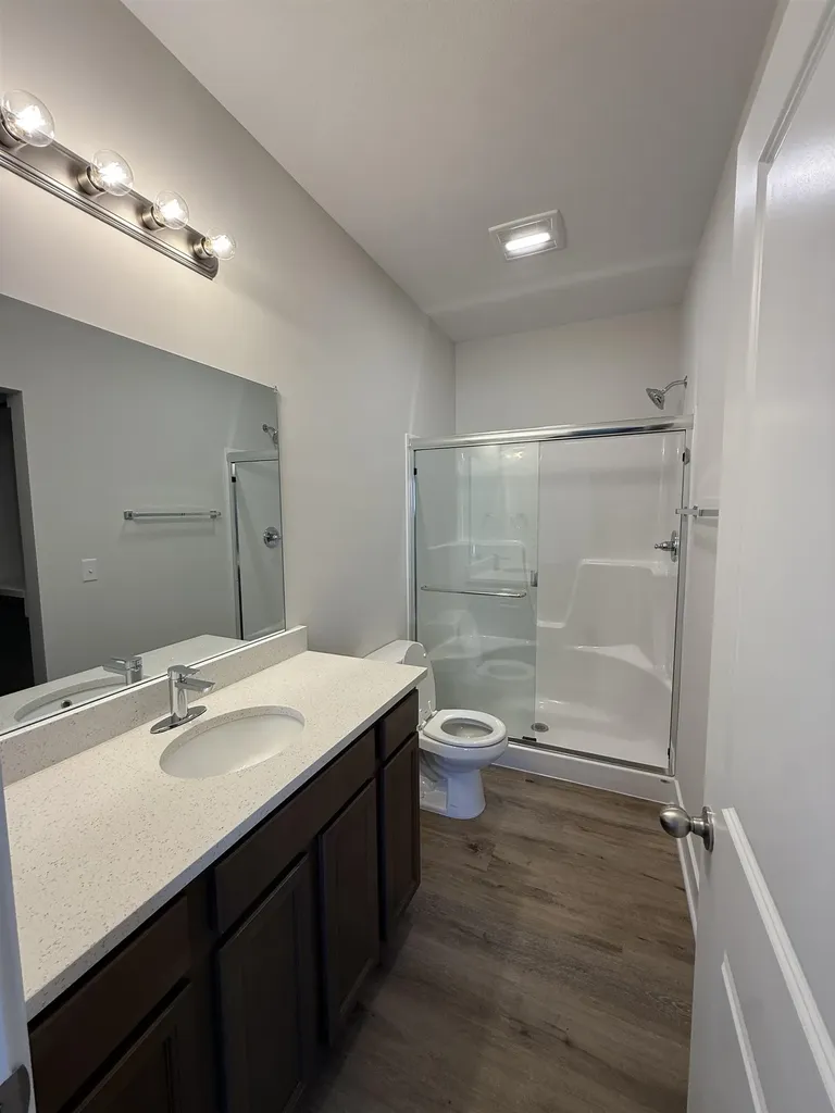 504 E Hayes Street Valley Center KS 67147