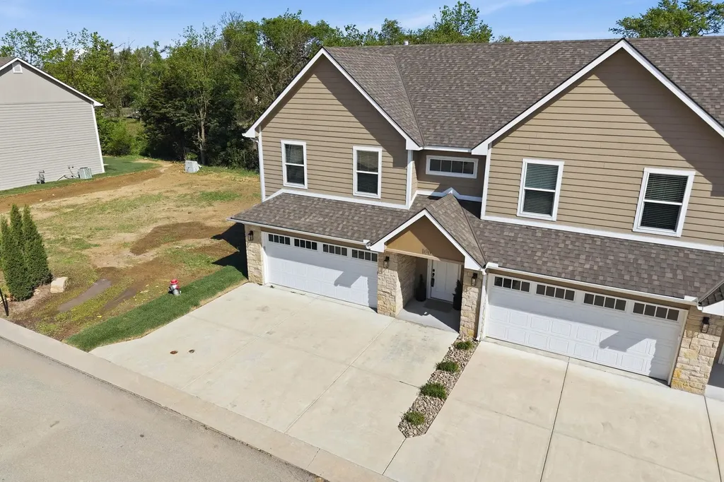 331 N 127th Street E Wichita KS 67206