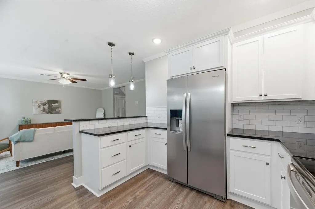 331 N 127th Street E Wichita KS 67206