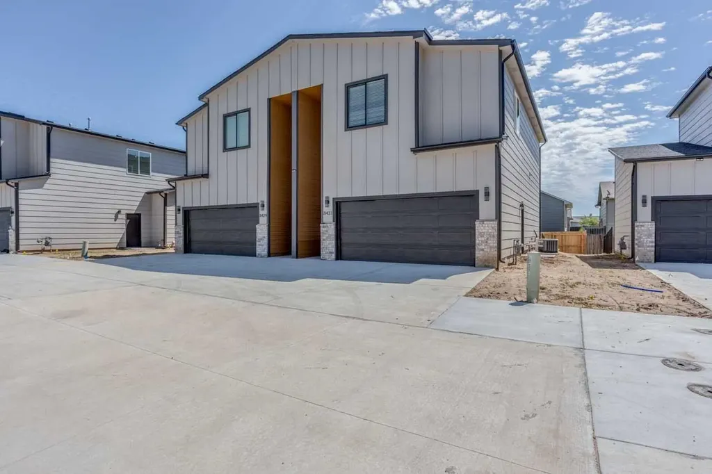 8423 N Tyler Court Wichita KS 67205