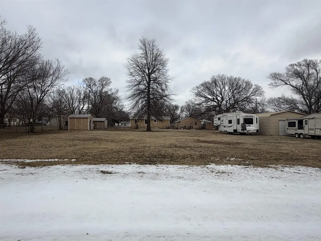 2685 SE 13th Terrace El Dorado KS 67042