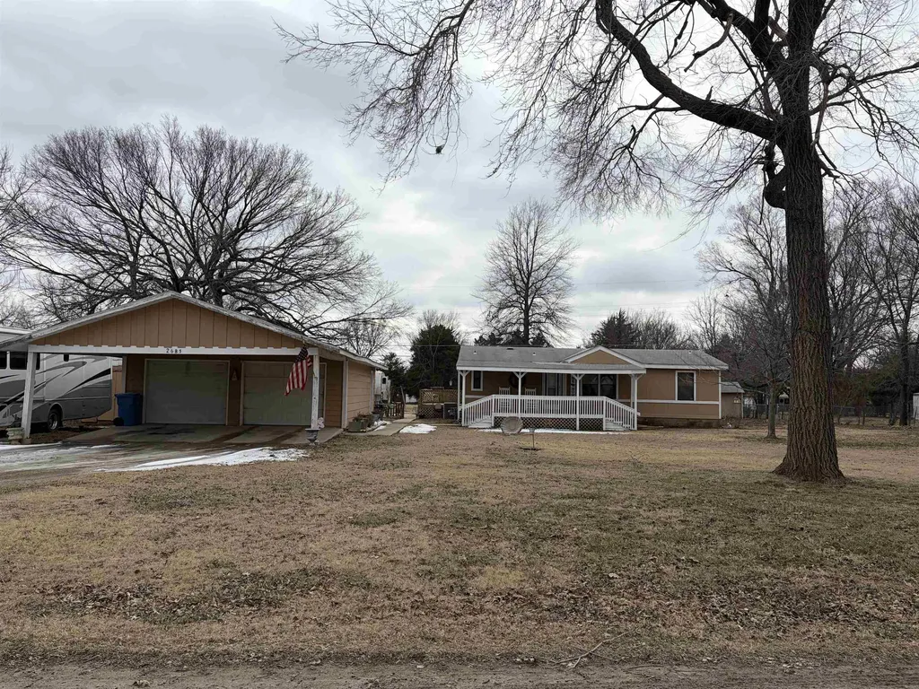 2685 SE 13th Terrace El Dorado KS 67042