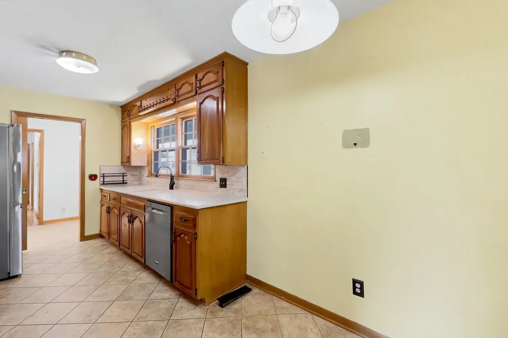 6415 E Rockwood Drive Wichita KS 67206