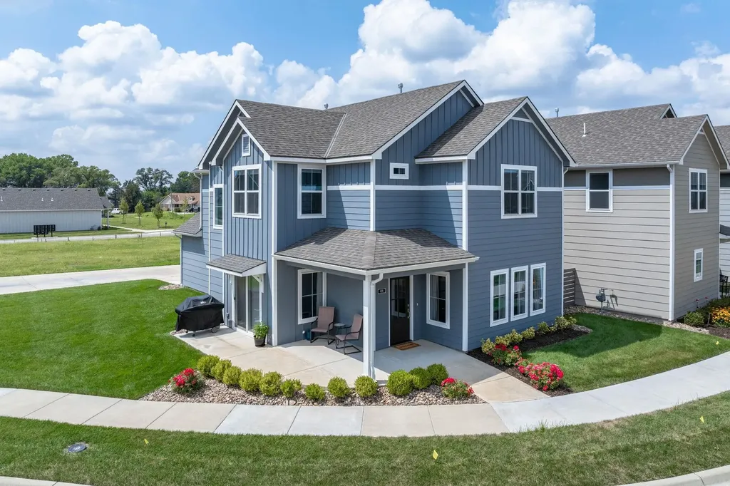 439 E Park Place Andover KS 67002