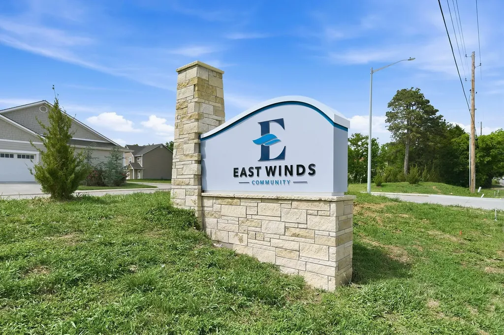 331 N 127th Street E Wichita KS 67206