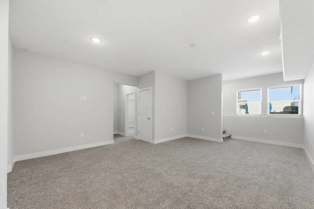 331 N 127th Street E Wichita KS 67206