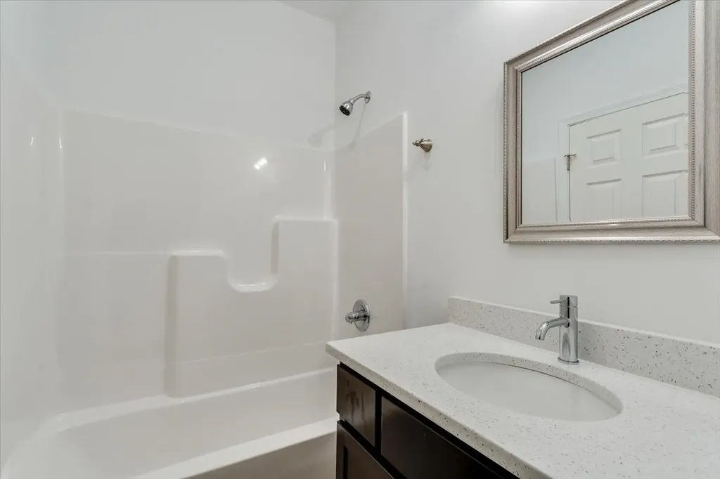 2401 S Wheatland Court Wichita KS 67235