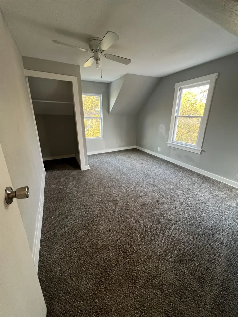 617 W Towanda Avenue El Dorado KS 67042-2764