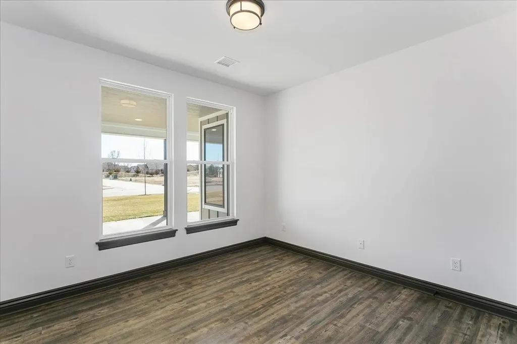 14224 Barn Owl Court Wichita KS 67235