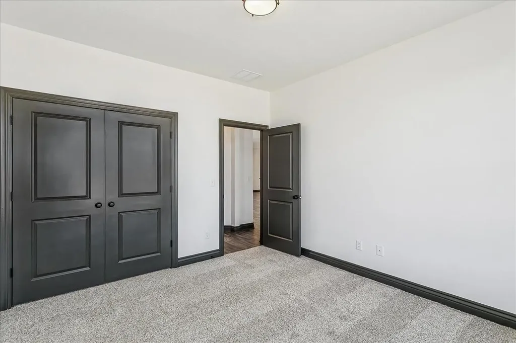 14224 Barn Owl Court Wichita KS 67235