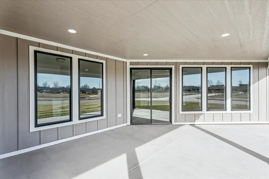 14224 Barn Owl Court Wichita KS 67235