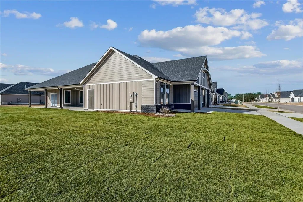 14224 Barn Owl Court Wichita KS 67235