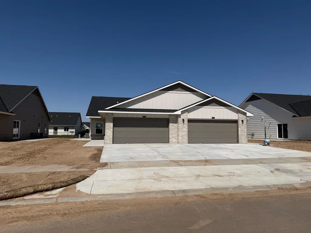 12244 W Rosemary Street Maize KS 67223