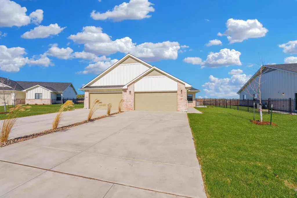12244 W Rosemary Street Maize KS 67223