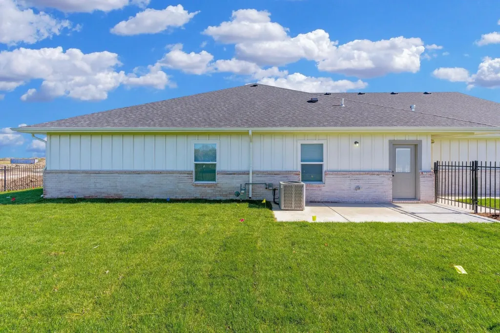 12244 W Rosemary Street Maize KS 67223