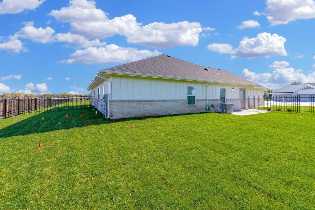 12244 W Rosemary Street Maize KS 67223