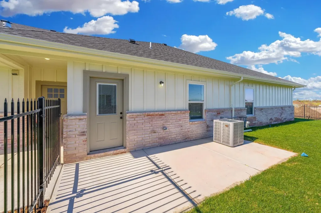 12244 W Rosemary Street Maize KS 67223