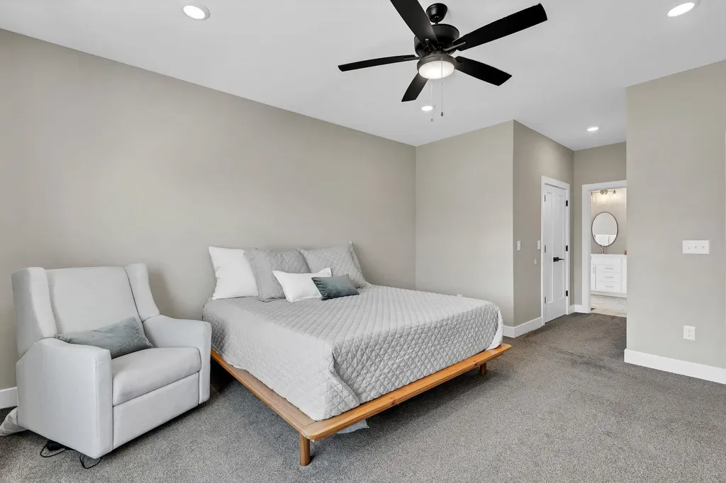 7260 E Pheasant Ridge Street Bel Aire KS 67226