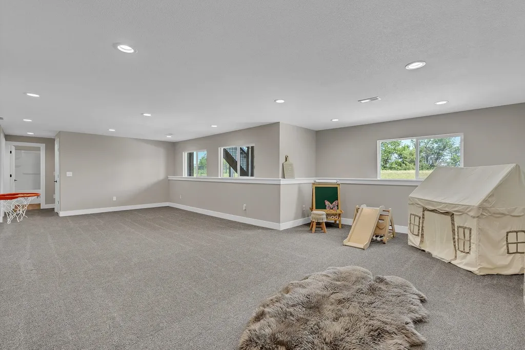 7260 E Pheasant Ridge Street Bel Aire KS 67226