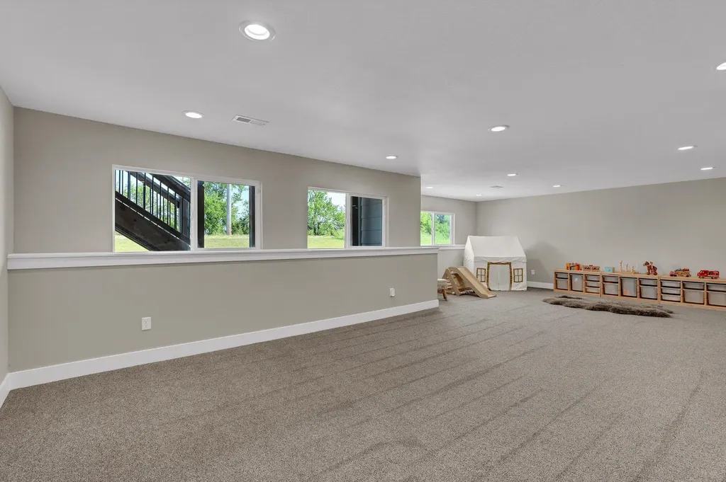 7260 E Pheasant Ridge Street Bel Aire KS 67226