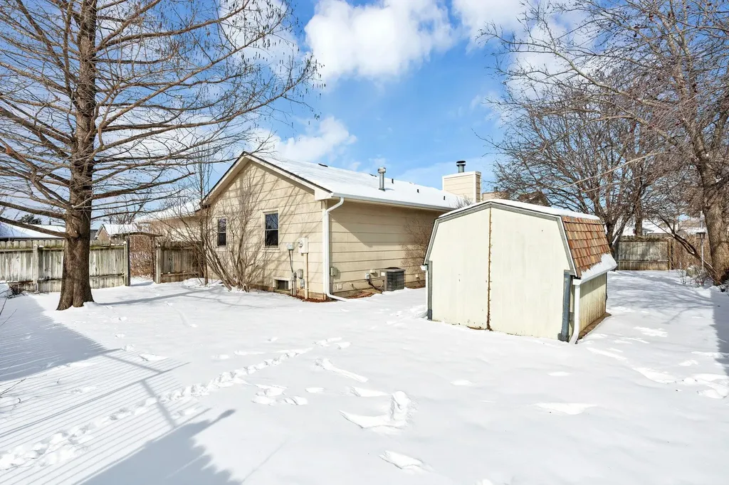 2310 S Fieldcrest Street Wichita KS 67209