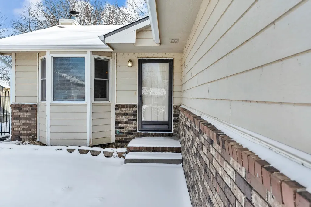 2310 S Fieldcrest Street Wichita KS 67209