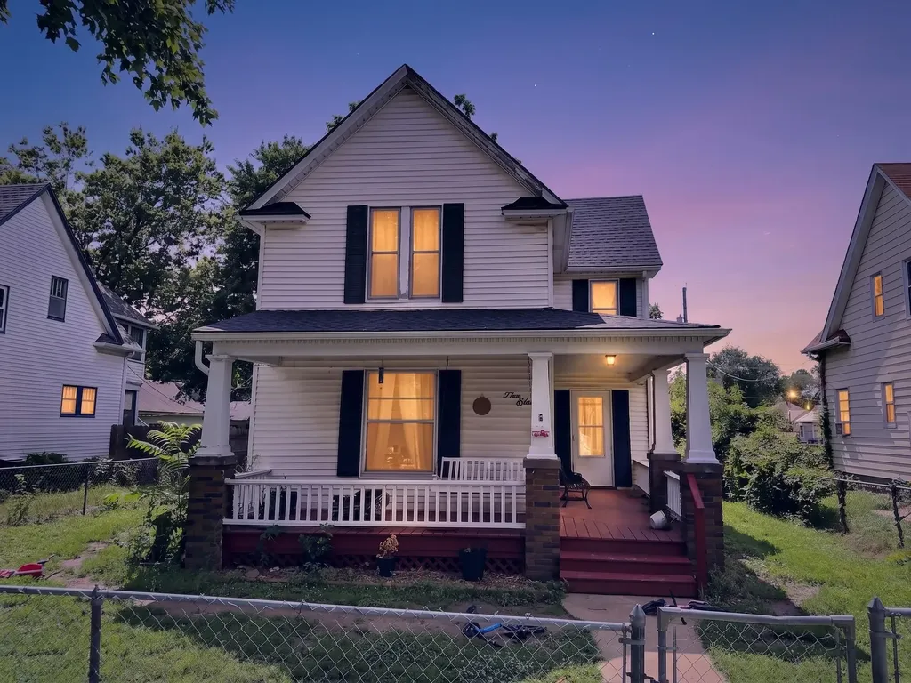 211 Allison Street Newton KS 67114