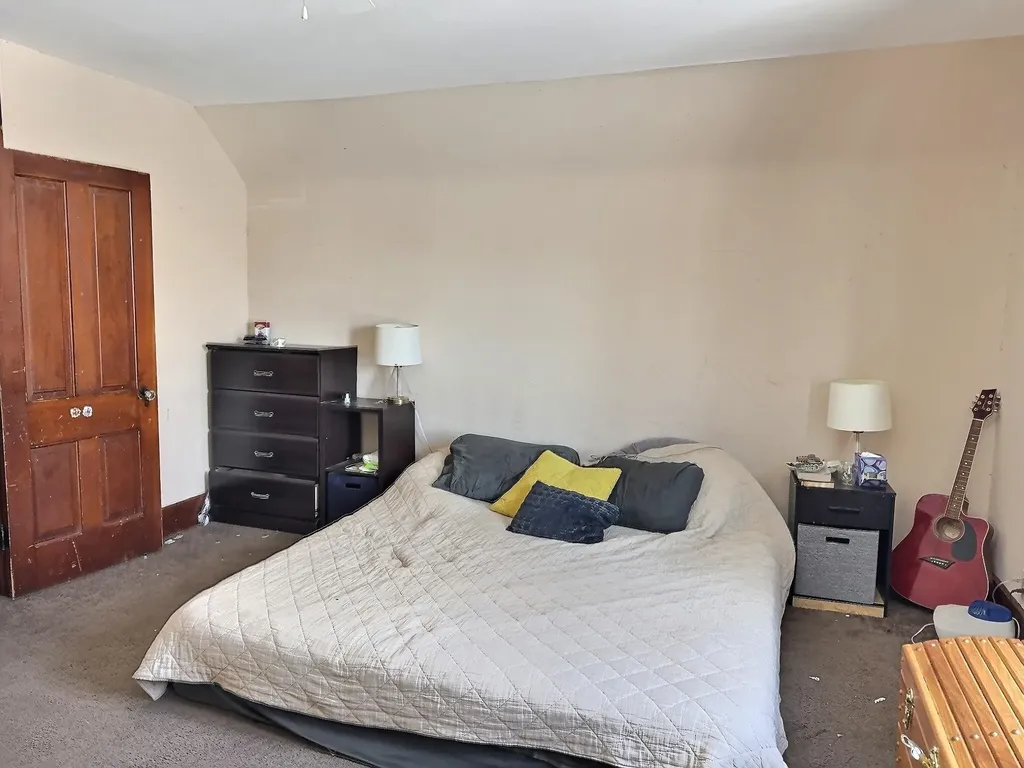 211 Allison Street Newton KS 67114