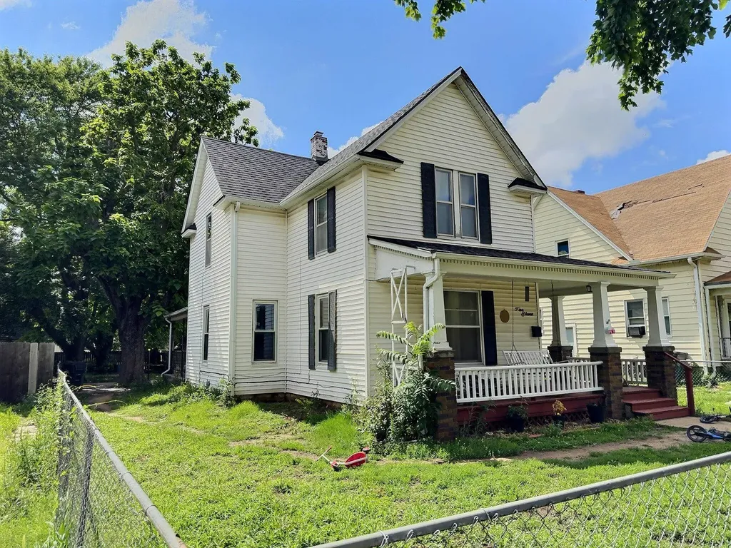211 Allison Street Newton KS 67114