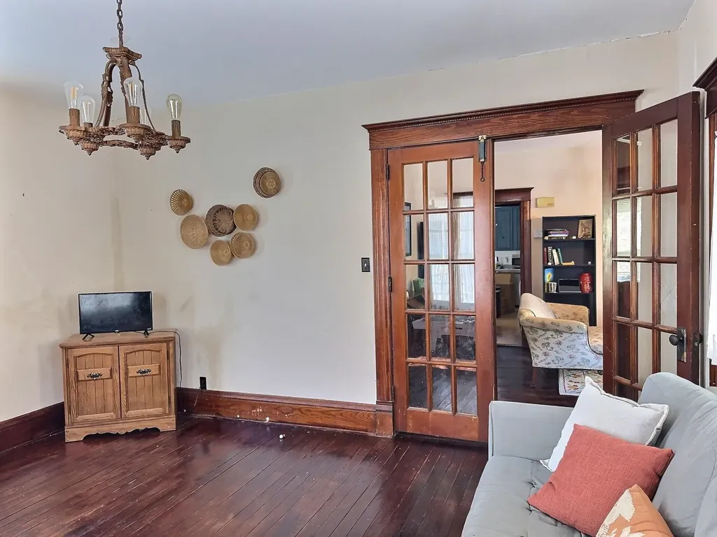 211 Allison Street Newton KS 67114
