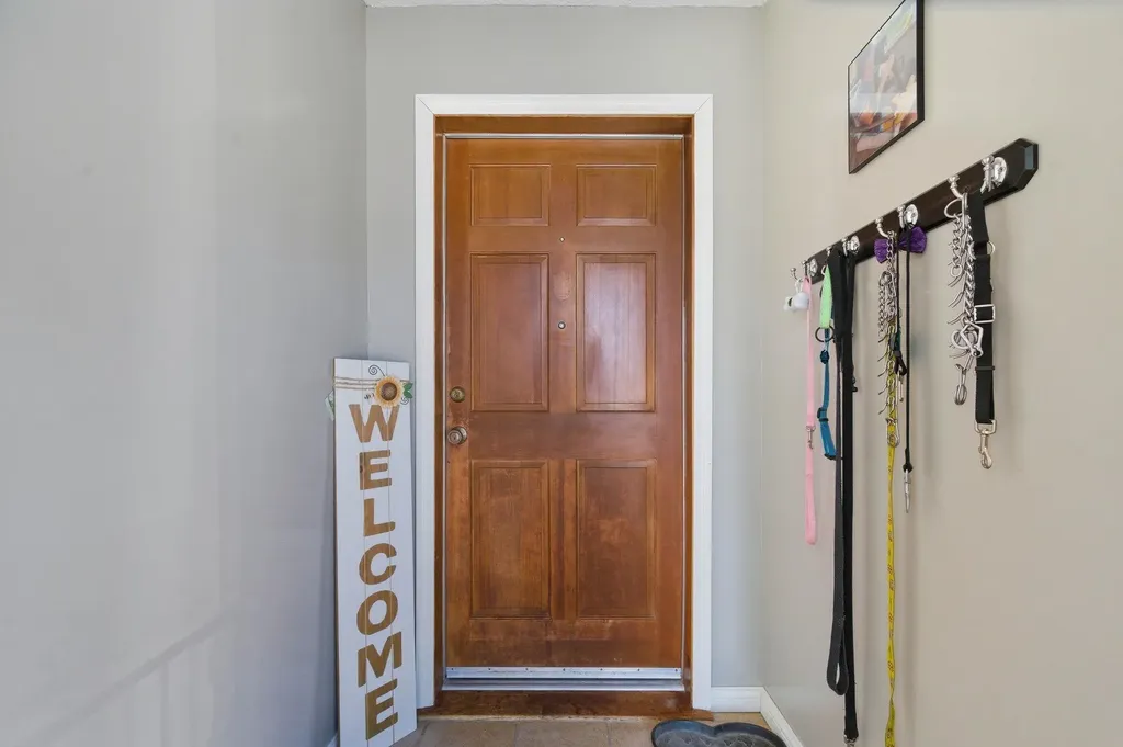 10407 E Countryside Circle Wichita KS 67207