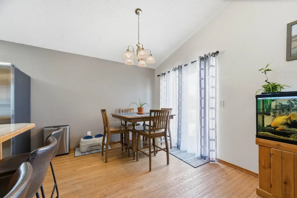 10407 E Countryside Circle Wichita KS 67207