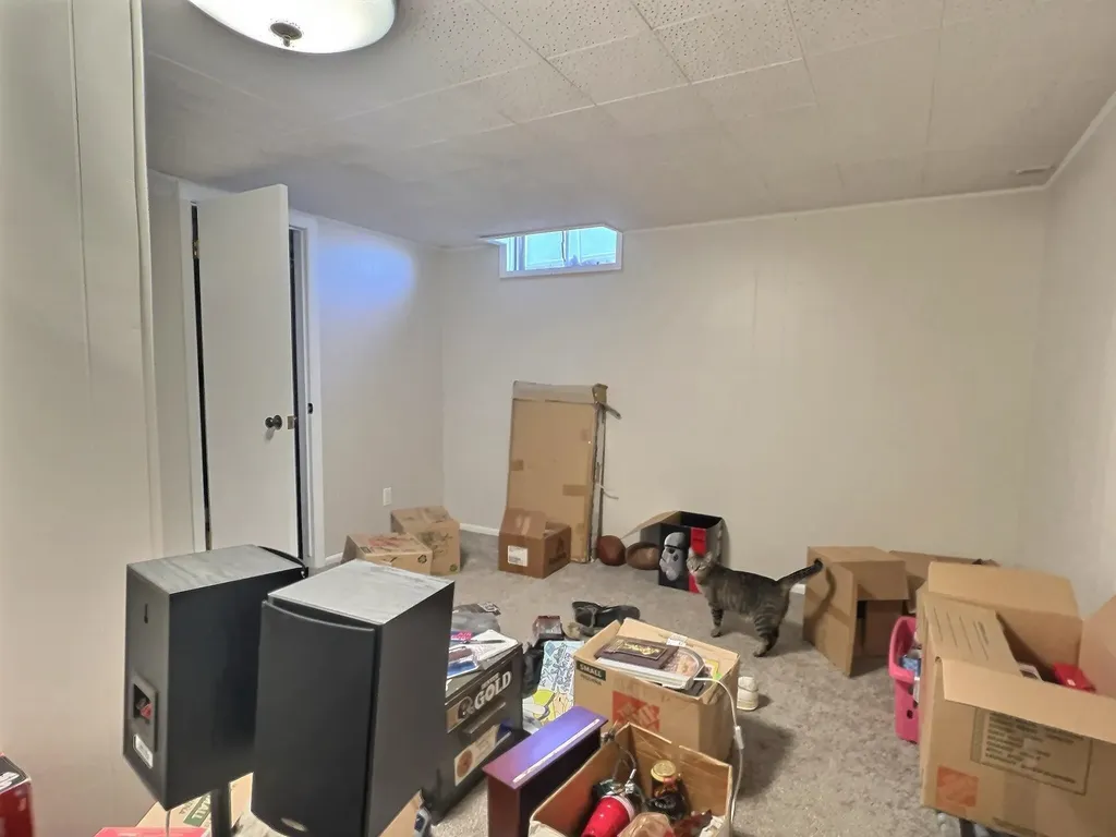 904 W 23rd Avenue Hutchinson KS 67502